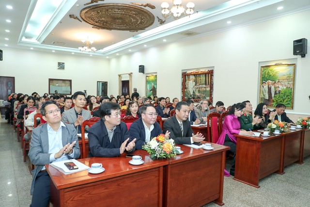 Lan tỏa vẻ đẹp của Khu di tích Chủ tịch Hồ Chí Minh - Ảnh 3.