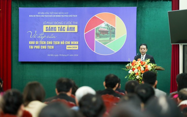 Lan tỏa vẻ đẹp của Khu di tích Chủ tịch Hồ Chí Minh - Ảnh 1.