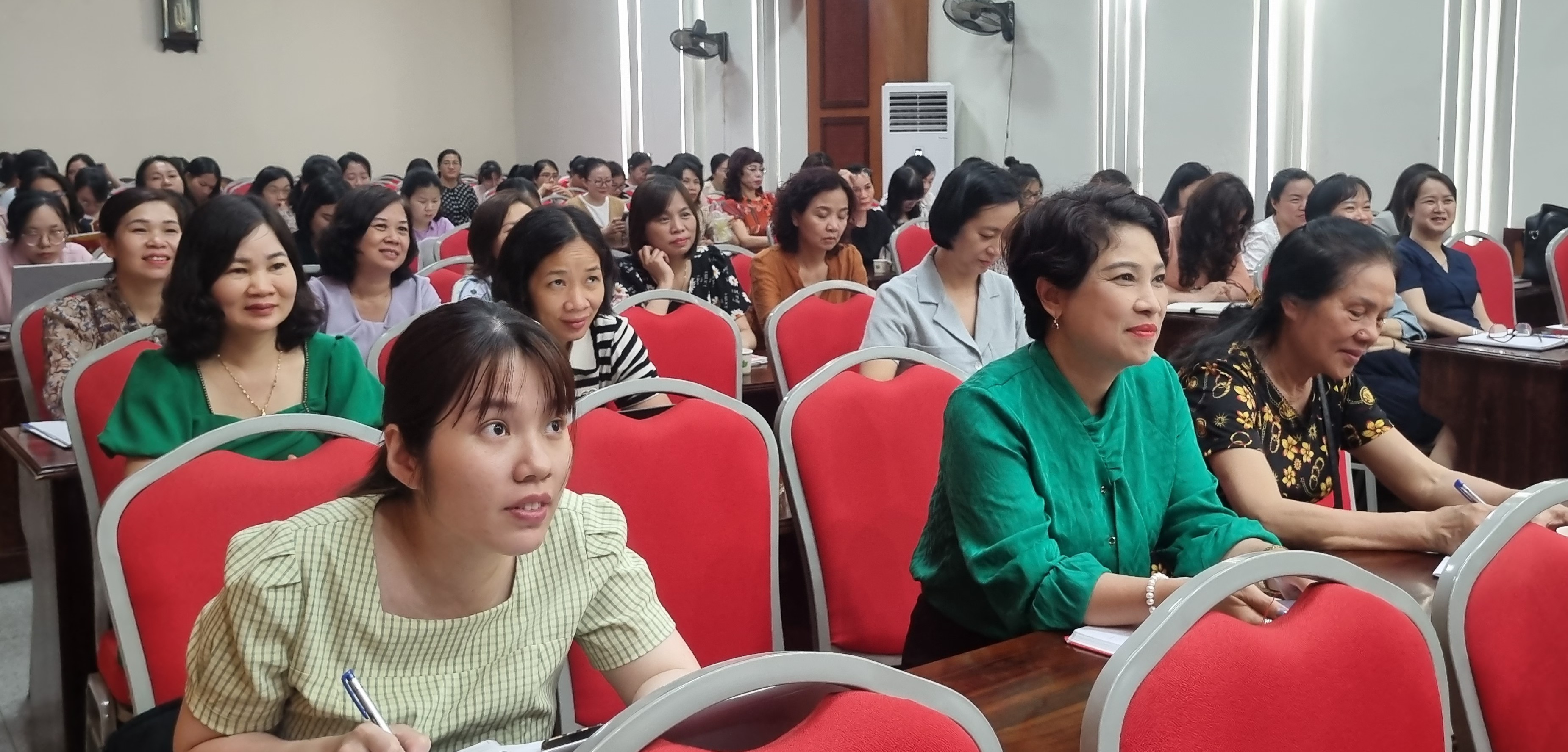 Hội LHPN Hà Nội tập huấn công tác đối ngoại năm 2024 - ảnh 3