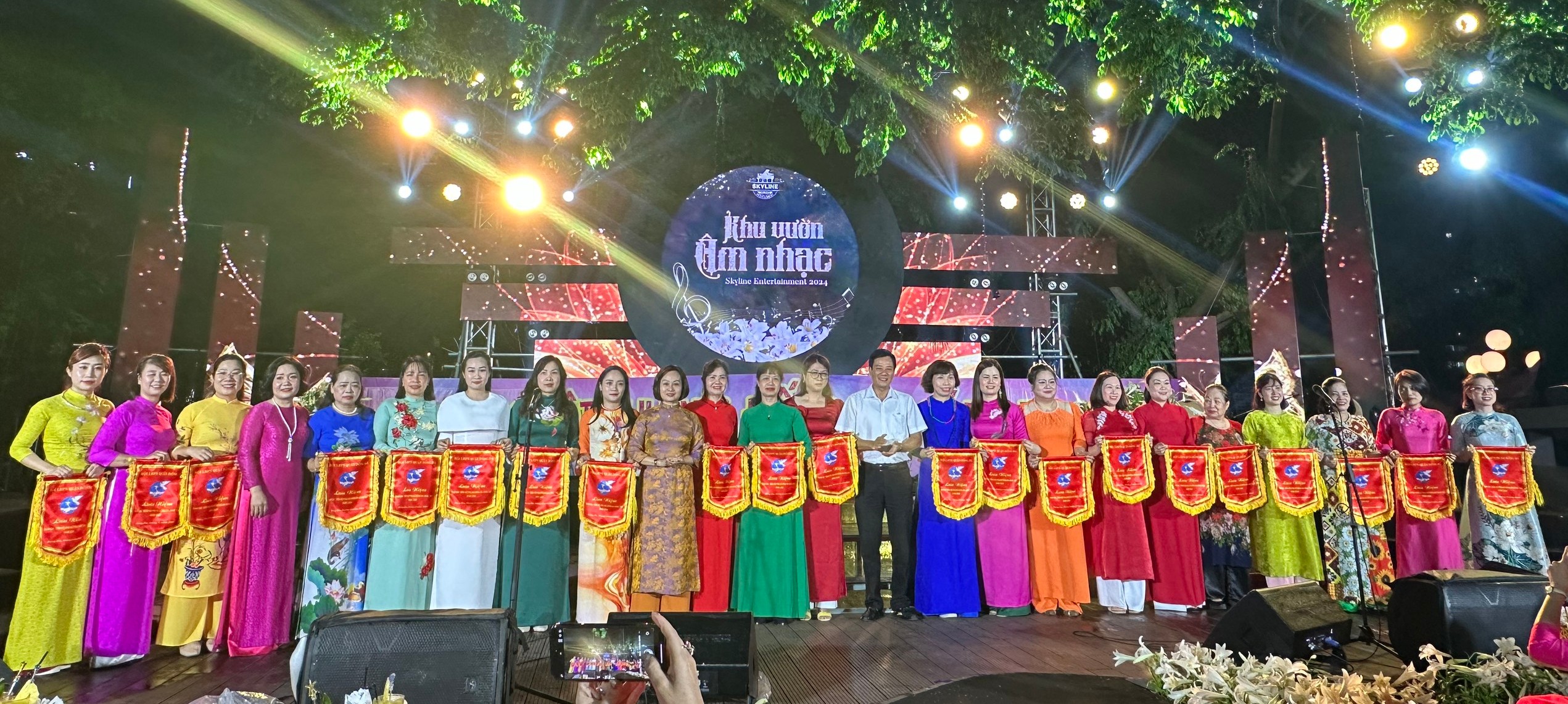 Đêm hội phụ nữ Đống Đa sáng tạo - ảnh 1