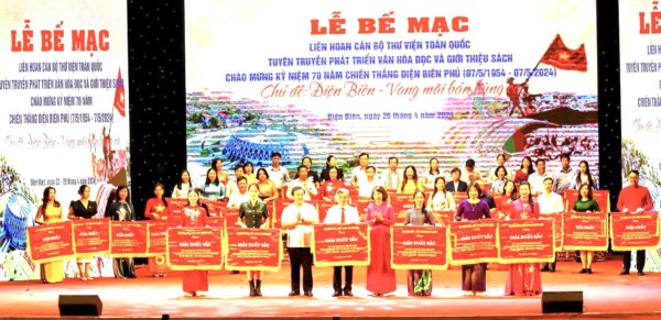 Thư viện Hà Nội đạt giải Xuất sắc Liên hoan Cán bộ thư viện toàn quốc năm 2024 - ảnh 2