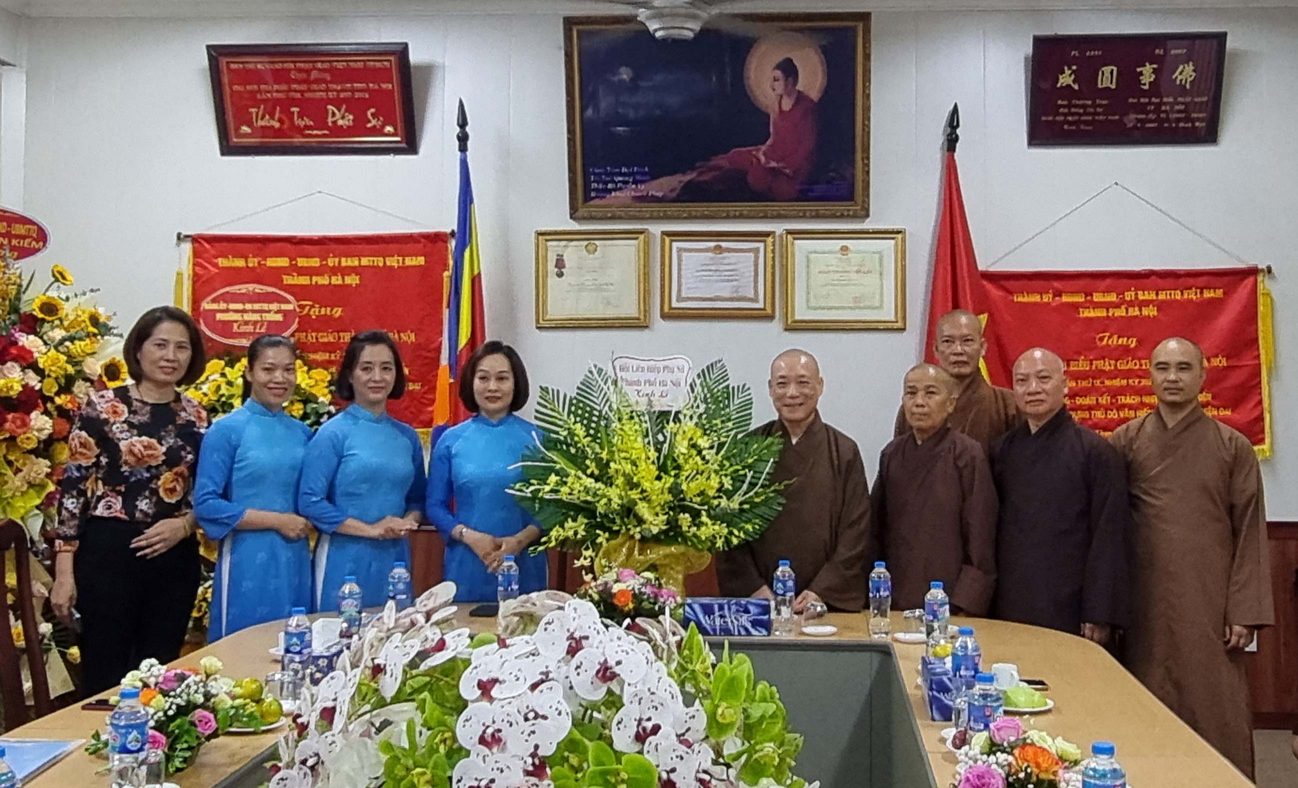 Hội LHPN Hà Nội chúc mừng Đại lễ Phật đản Phật lịch 2568 - Dương lịch 2024 - ảnh 1