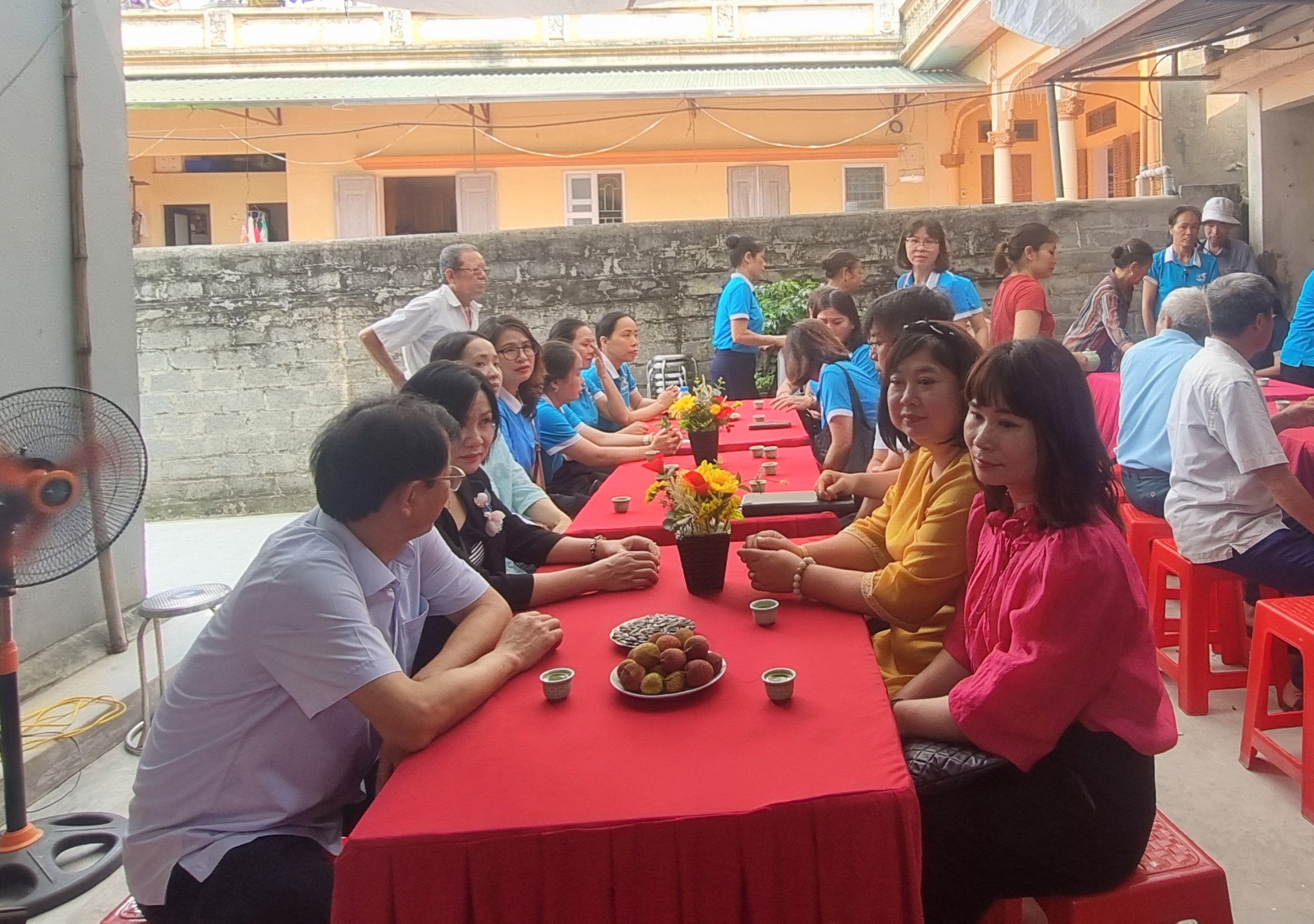 Hội LHPN quận Cầu Giấy Giấy bàn giao “Mái ấm tình thương“ - ảnh 1