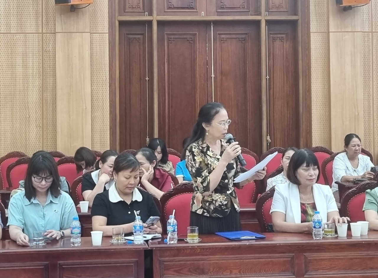 Nâng cao vai trò của phụ nữ trong bảo tồn và phát huy giá trị sản phẩm làng nghề truyền thống - ảnh 4
