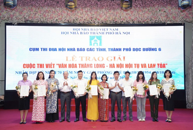 Trao giải Cuộc thi viết về “Văn hóa Thăng Long - Hà Nội hội tụ và lan tỏa” - ảnh 5