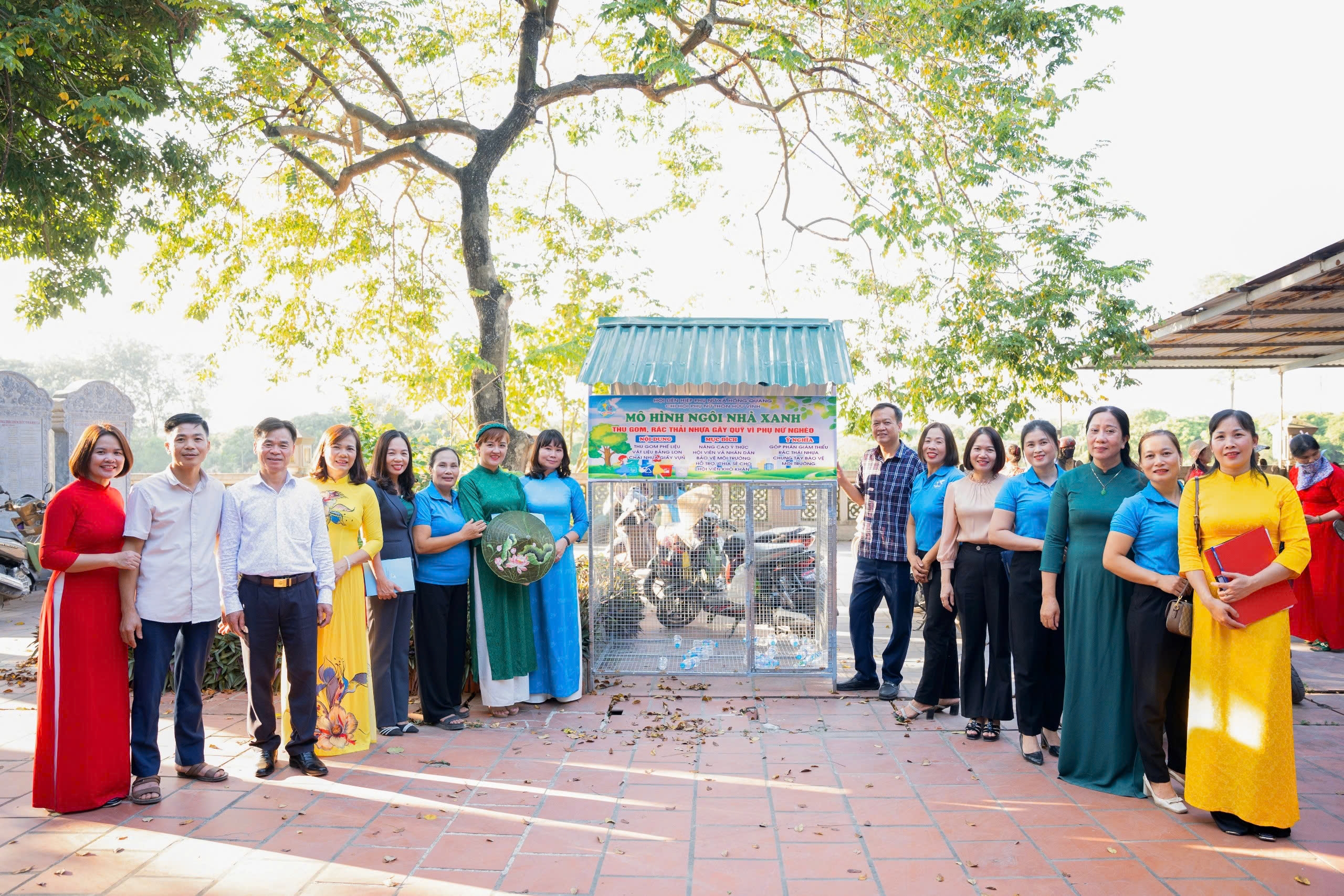 Ứng Hòa: Tích cực thực hiện mô hình Phụ nữ tham gia xây dựng di tích lịch sử kiểu mẫu - ảnh 8