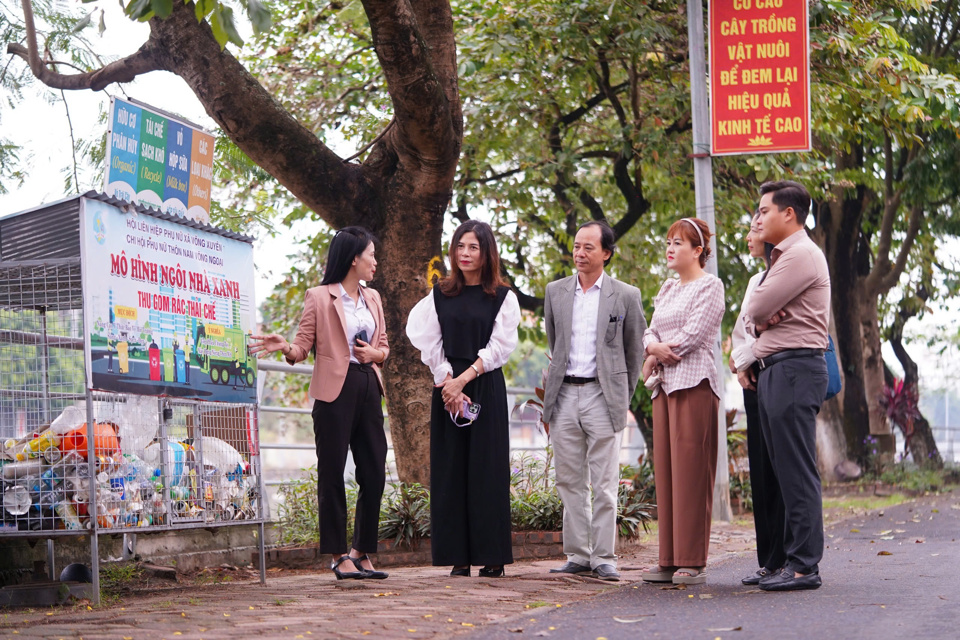 Sáng tạo trong xây dựng và giữ gìn “Xã, phường, thị trấn Sáng - Xanh - Sạch - Đẹp - An toàn” - ảnh 2