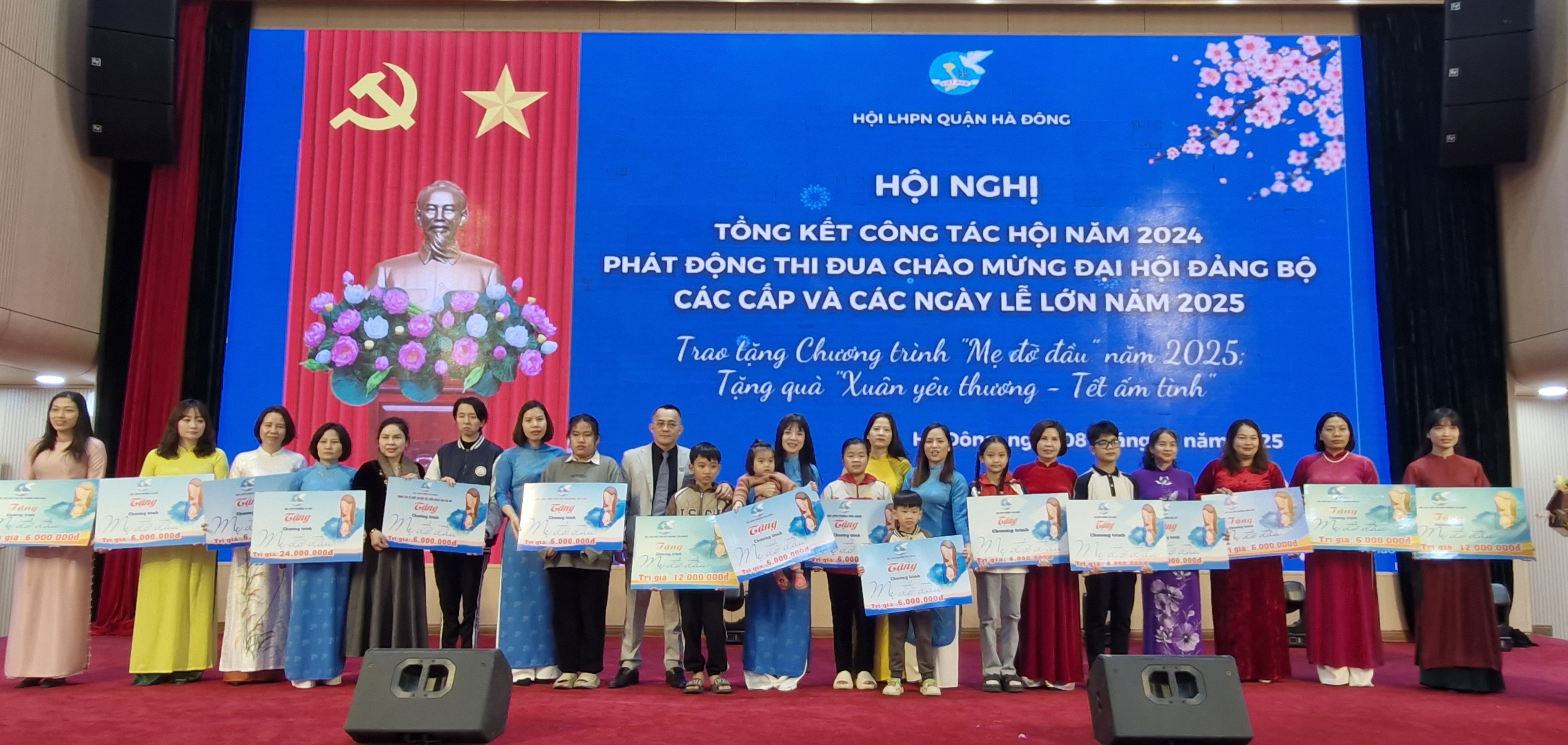 Phụ nữ Hà Đông phát triển và hội nhập - ảnh 4