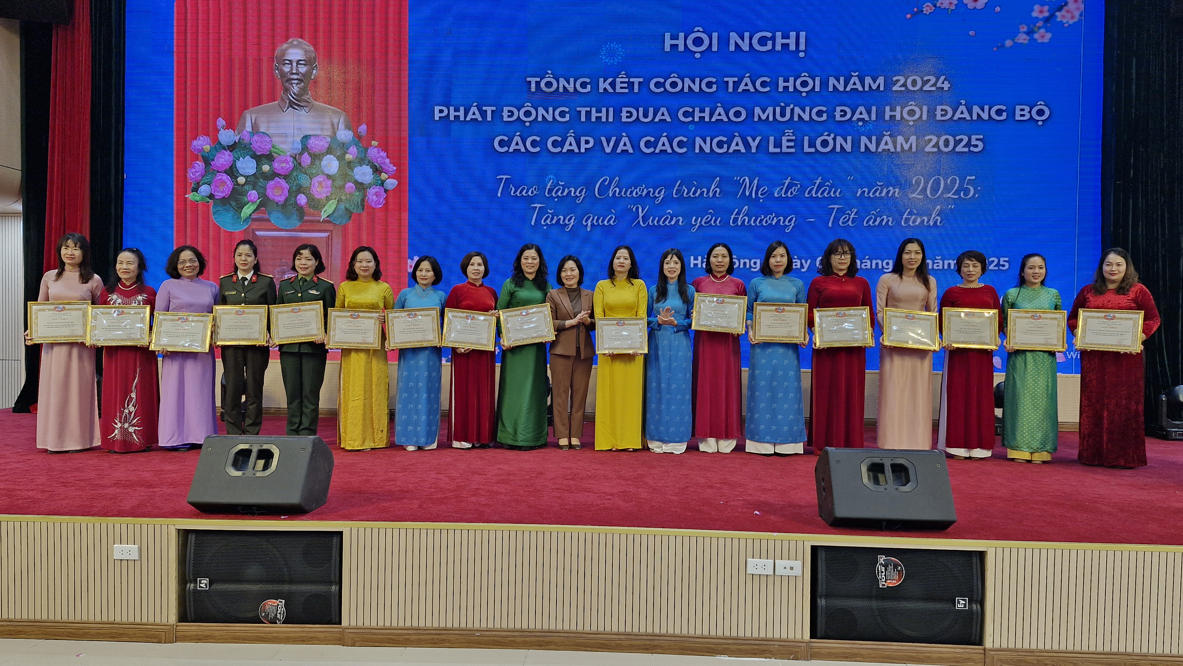 Phụ nữ Hà Đông phát triển và hội nhập - ảnh 6