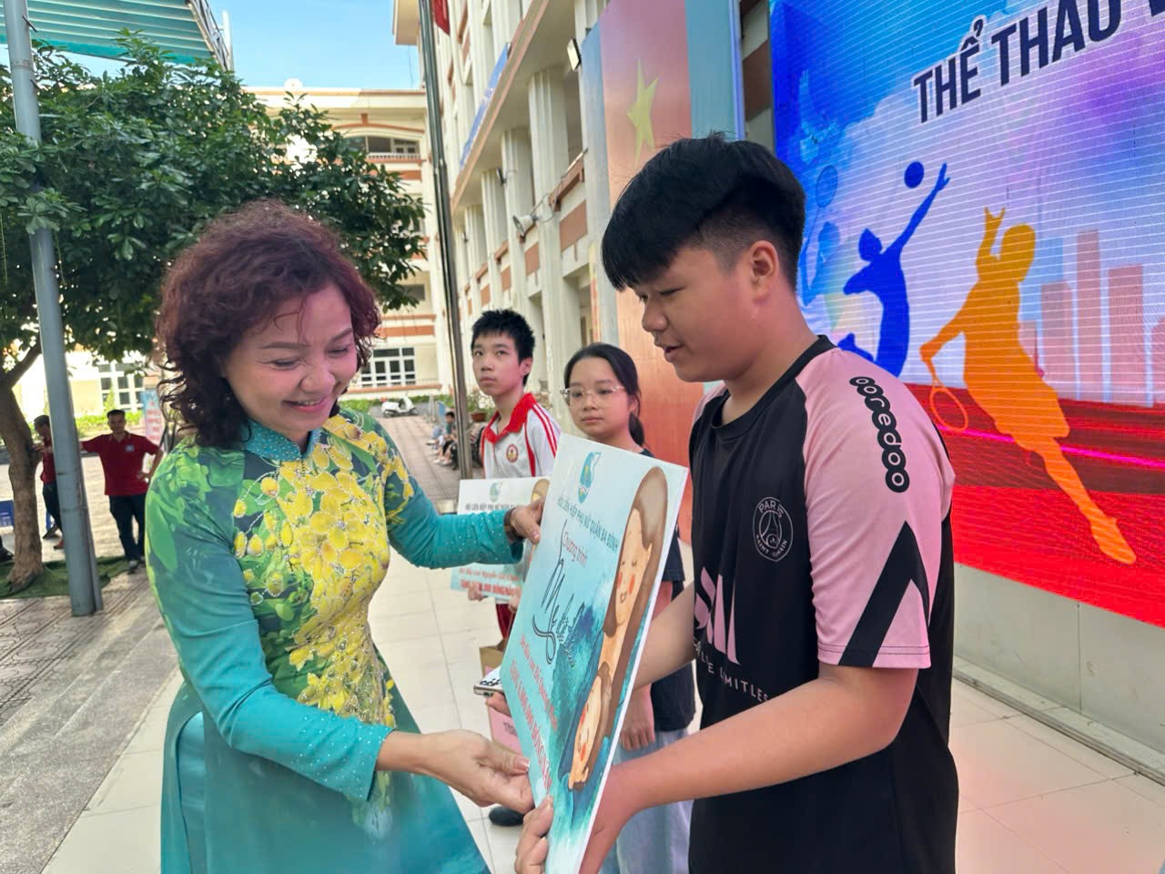 Ngày hội “Thể thao vì hạnh phúc gia đình - Không bạo lực” của phụ nữ Ba Đình - ảnh 4