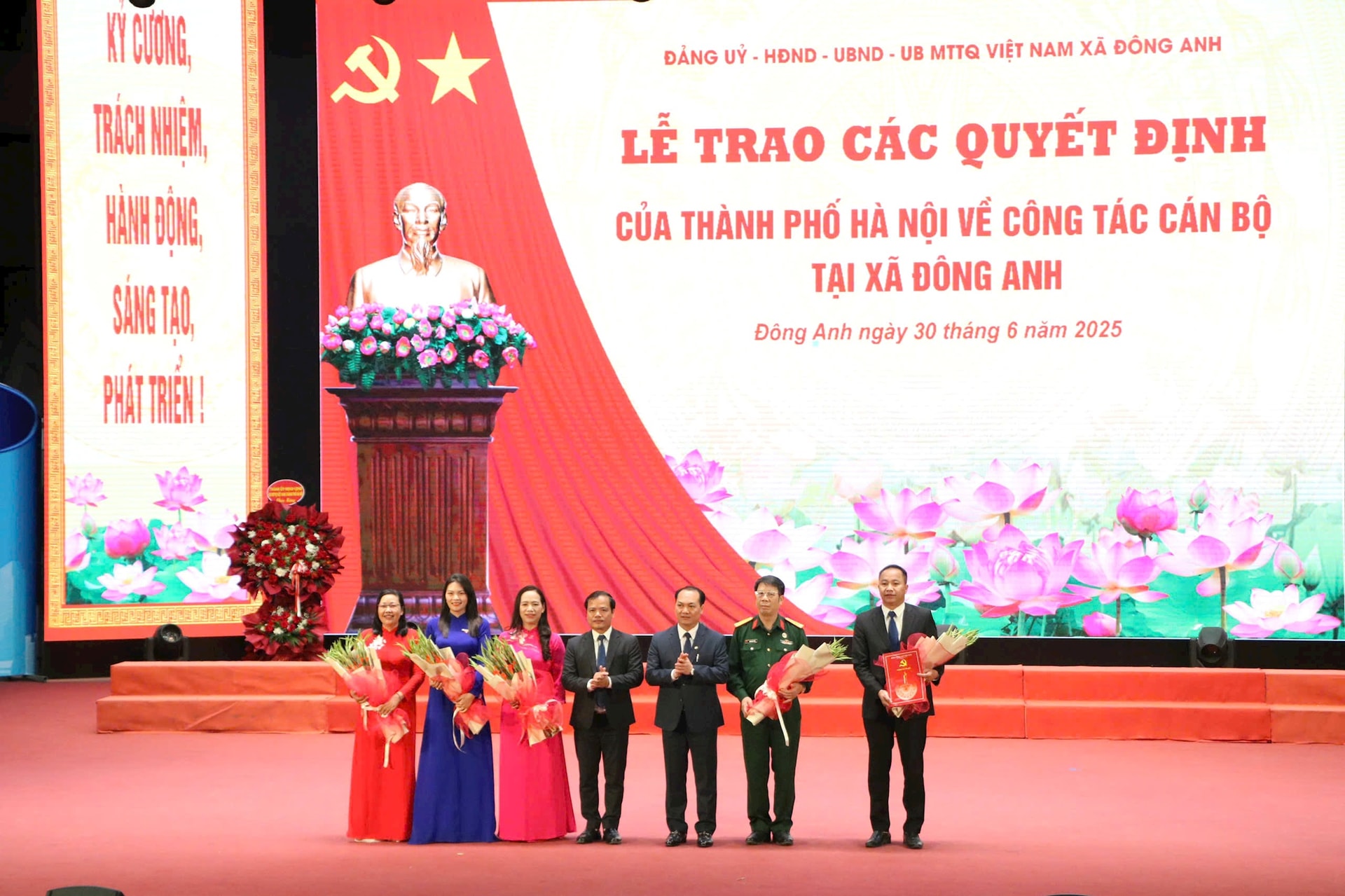 Công bố và trao Quyết định thành lập xã Đông Anh - ảnh 3