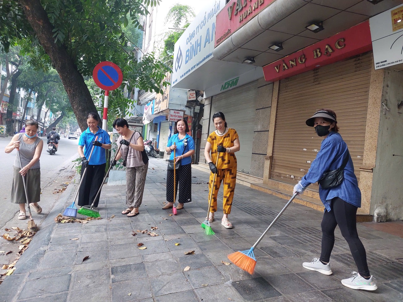 Hội viên phụ nữ hưởng ứng Ngày “Cuối tuần xanh” - ảnh 7