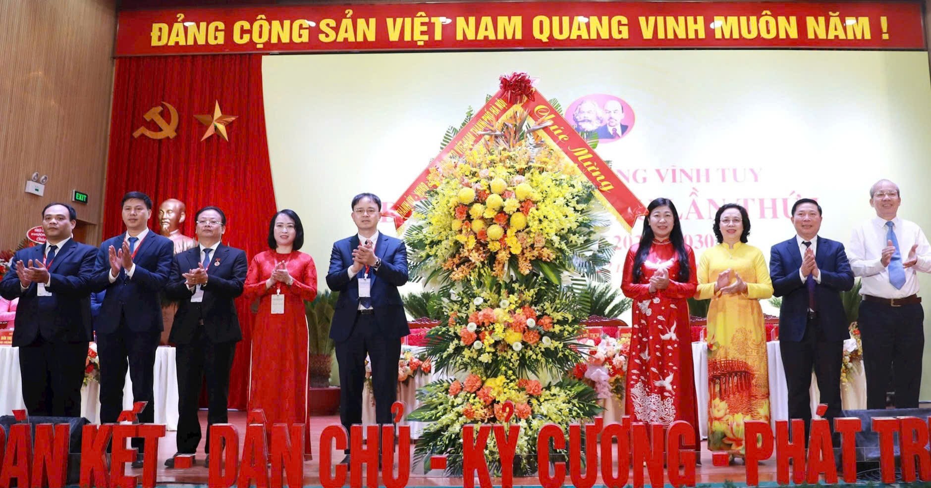 Đảng bộ phường Vĩnh Tuy xây dựng 7 chương trình công tác, tập trung 3 khâu đột phá - ảnh 1
