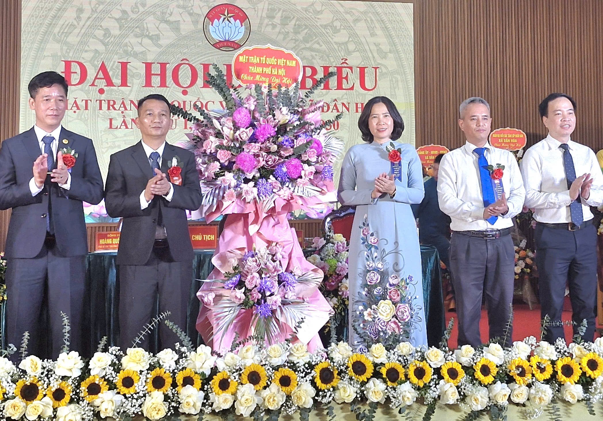 Đại hội đại biểu MTTQ xã Dân Hoà nhiệm kỳ 2025 - 2030 thành công tốt đẹp - ảnh 2