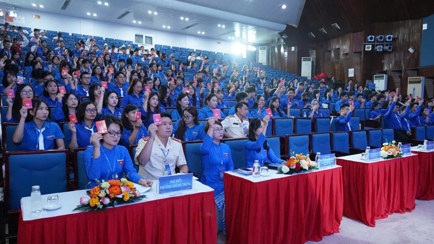 Đồng chí Võ Thị Mai Anh giữ chức Bí thư Đoàn TNCS Hồ Chí Minh phường Hai Bà Trưng khoá I - ảnh 10