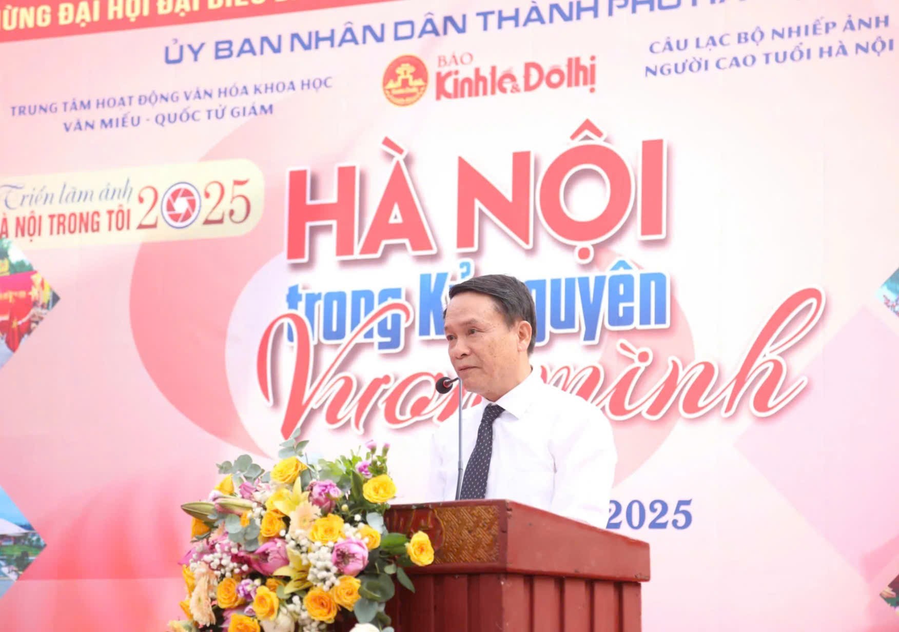 Triển lãm ảnh “Hà Nội trong tôi” 2025: Lan tỏa nét đẹp văn hóa của người Thủ đô - ảnh 9