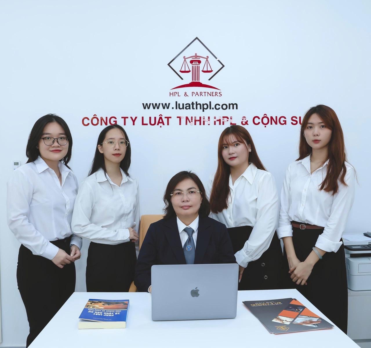 Góp phần lan tỏa những giá trị tốt đẹp của nghề Luật sư Việt Nam - ảnh 2