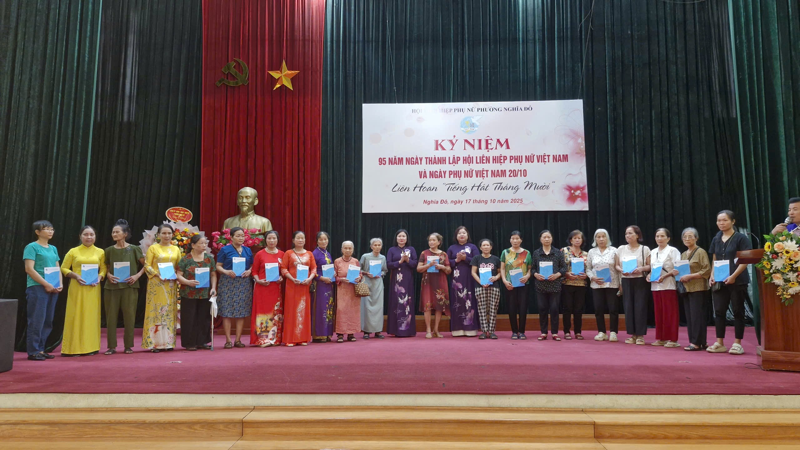 Hội LHPN phường Nghĩa Đô tổ chức kỷ niệm ngày Phụ nữ Việt Nam 20/10 - ảnh 6