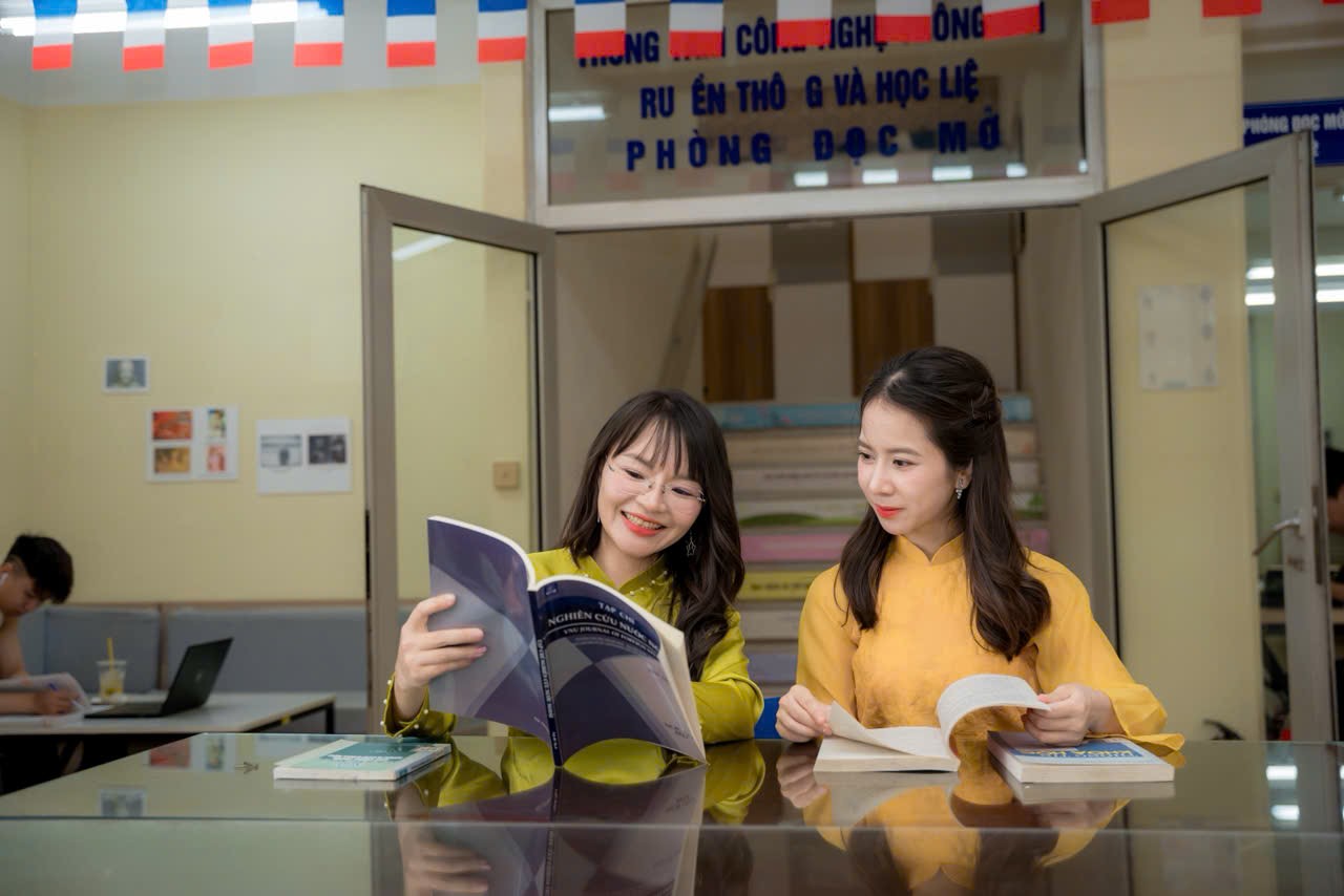 Lan tỏa niềm yêu thích học ngoại ngữ cho học sinh - ảnh 1