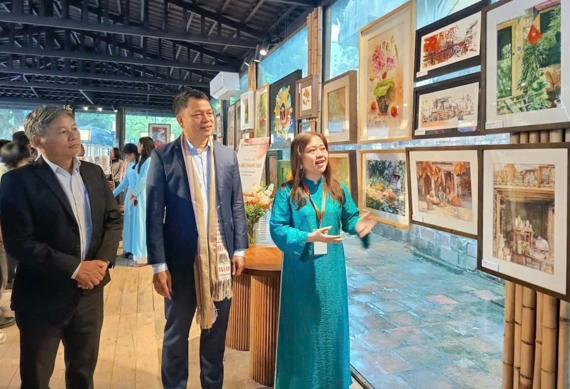 Khai mạc Triển lãm tranh “Hà Nội thanh tân” - ảnh 2