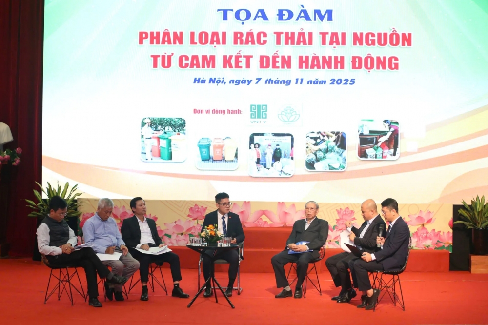 “Phân loại rác thải tại nguồn: Từ cam kết đến hành động” - Lan tỏa tinh thần trách nhiệm bảo vệ môi trường - ảnh 2