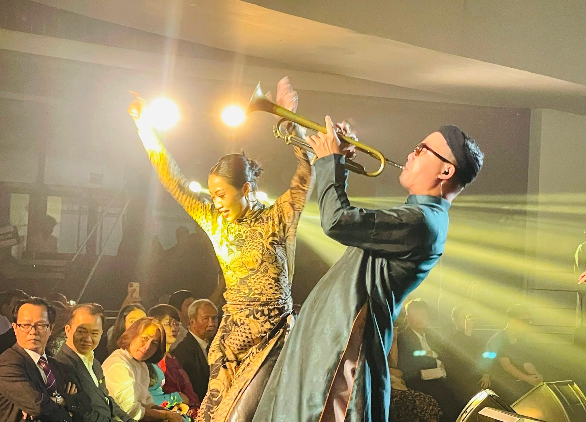 “Khoảnh khắc vĩnh cửu”: Quảng bá di sản Hà Nội qua nghệ thuật đương đại  - ảnh 2