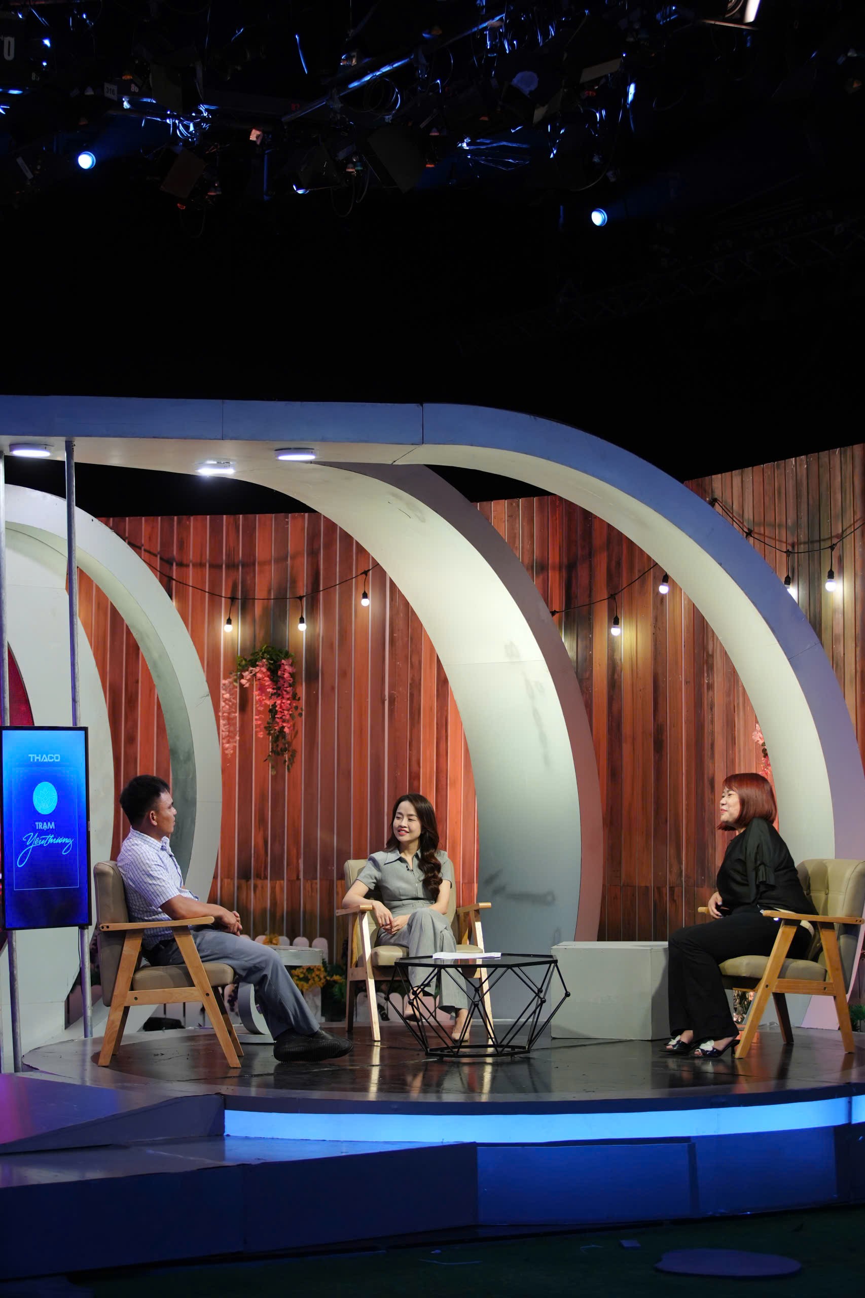 Người phụ nữ còn một tay: Hạnh phúc là lựa chọn kiên cường  - ảnh 2