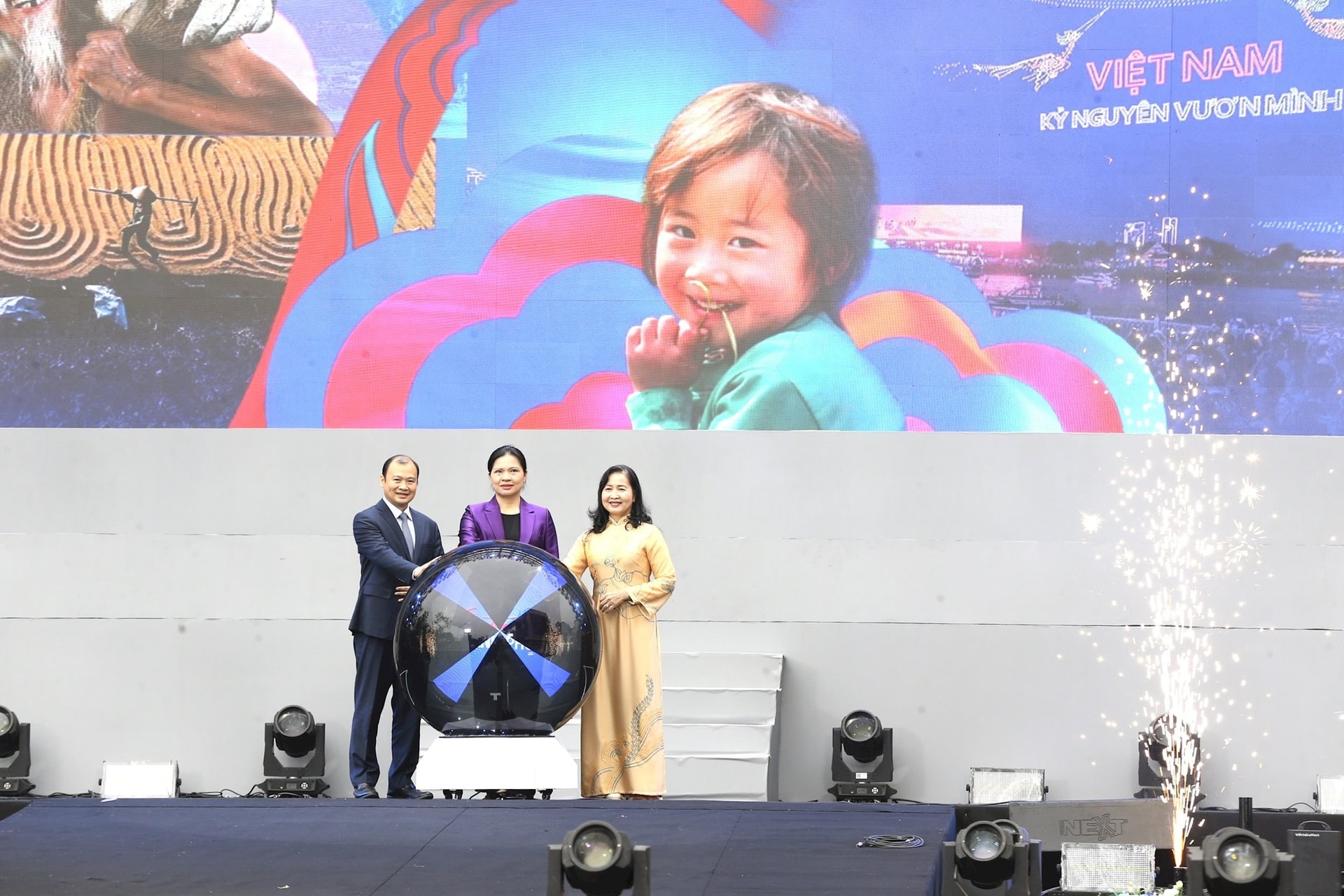 Lần đầu tiên Vietnam Happy Fest kể câu chuyện trọn vẹn về “hạnh phúc của người Việt" - ảnh 1