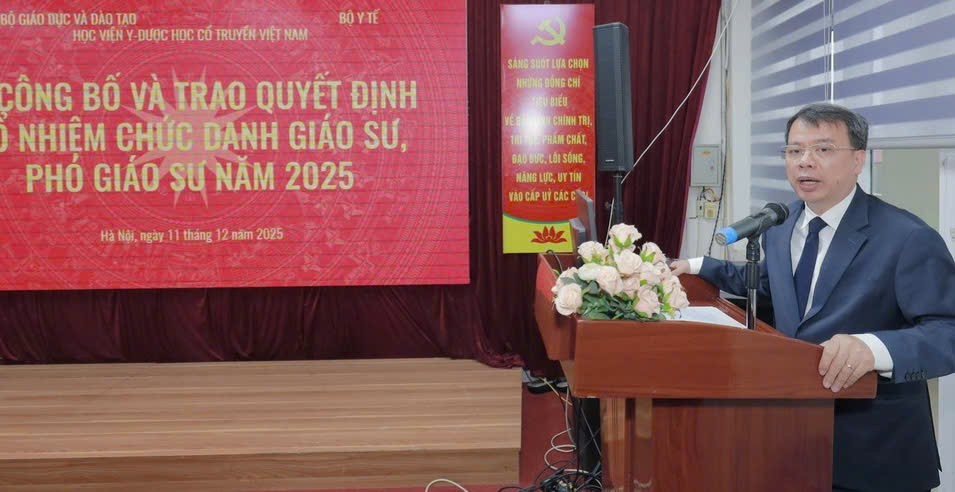  10 nhà giáo của Học viện Y - Dược học Cổ truyền Việt Nam được bổ nhiệm chức danh Phó Giáo sư - ảnh 1