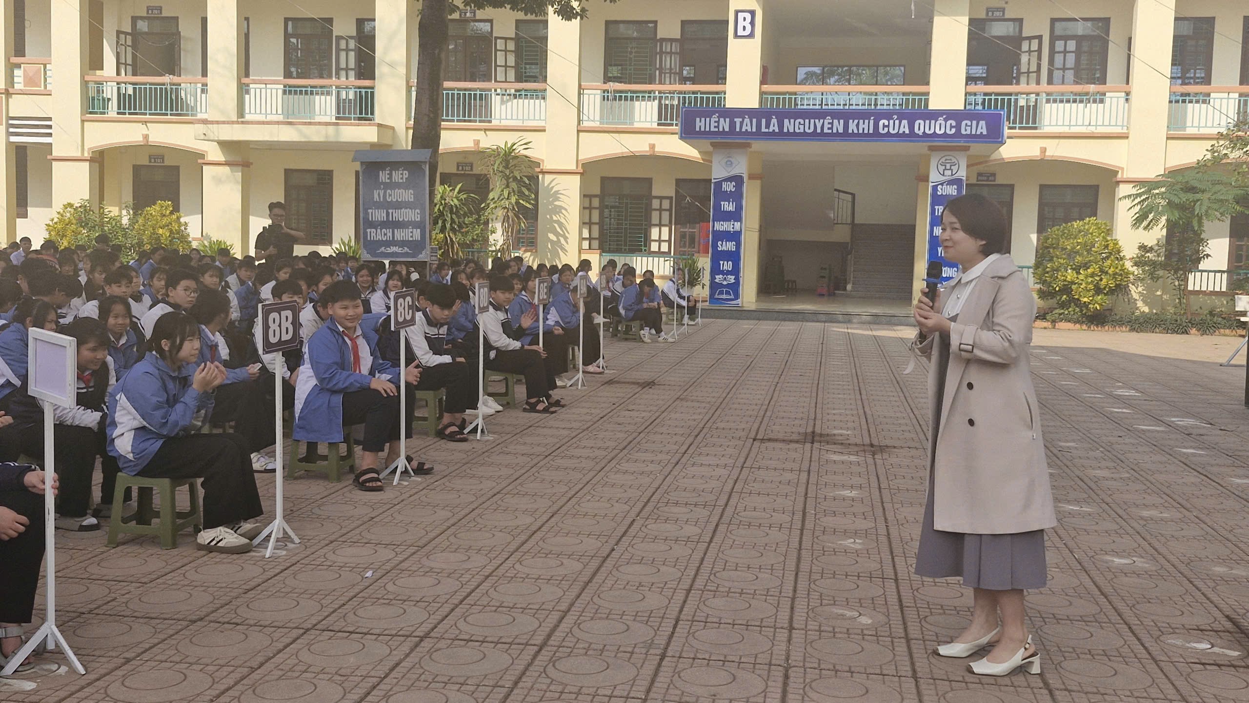 Truyền thông “Chăm sóc sức khỏe sinh sản thanh thiếu niên vùng miền núi và dân tộc thiểu số“ - ảnh 5