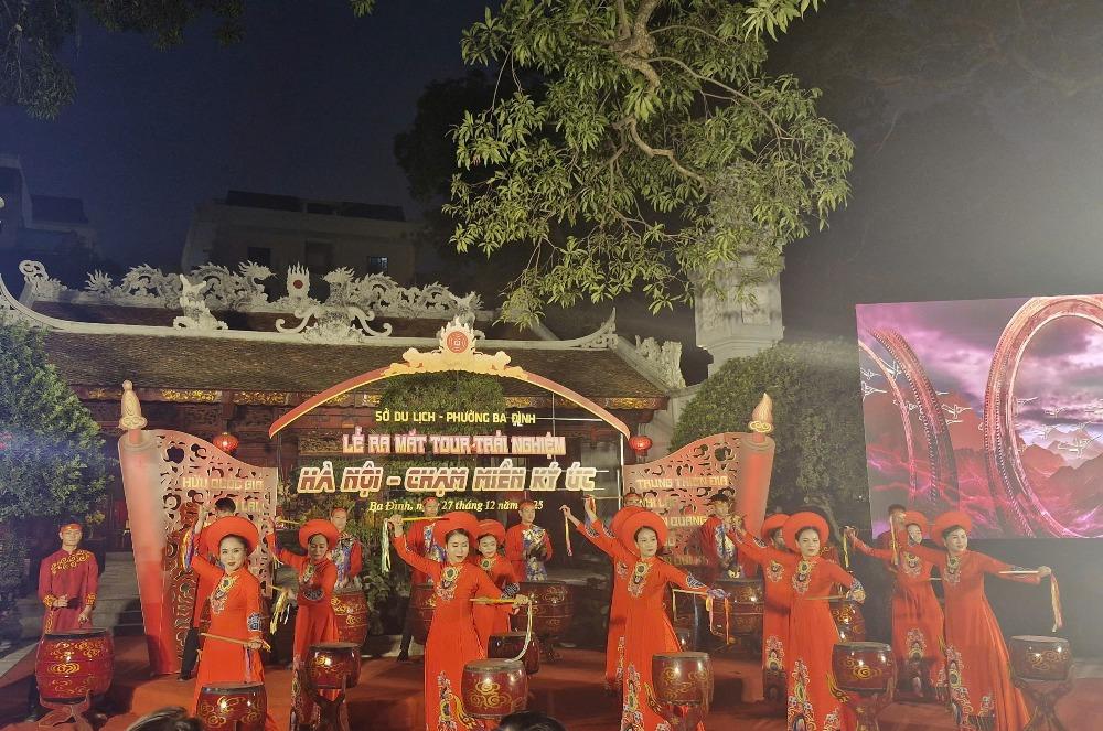  Ra mắt tour trải nghiệm “Hà Nội - chạm miền ký ức“ - ảnh 6