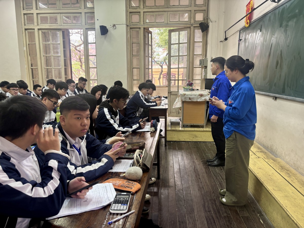 Phường Cửa Nam tổ chức tìm hiểu Nghị quyết Đại hội XVIII Đảng bộ Thành phố Hà Nội  - ảnh 1