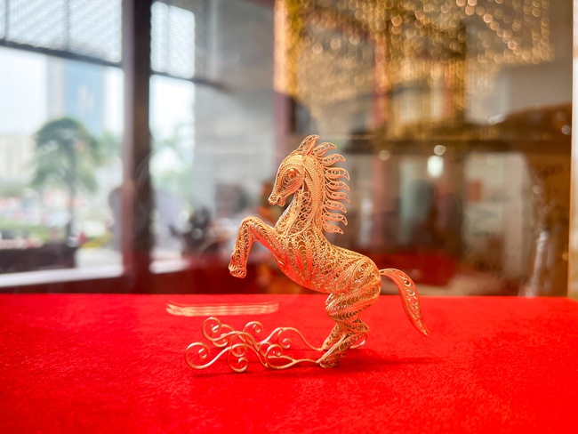 Trưng bày chuyên đề “Long Mã khai văn” chào xuân Bính Ngọ 2026 - ảnh 3