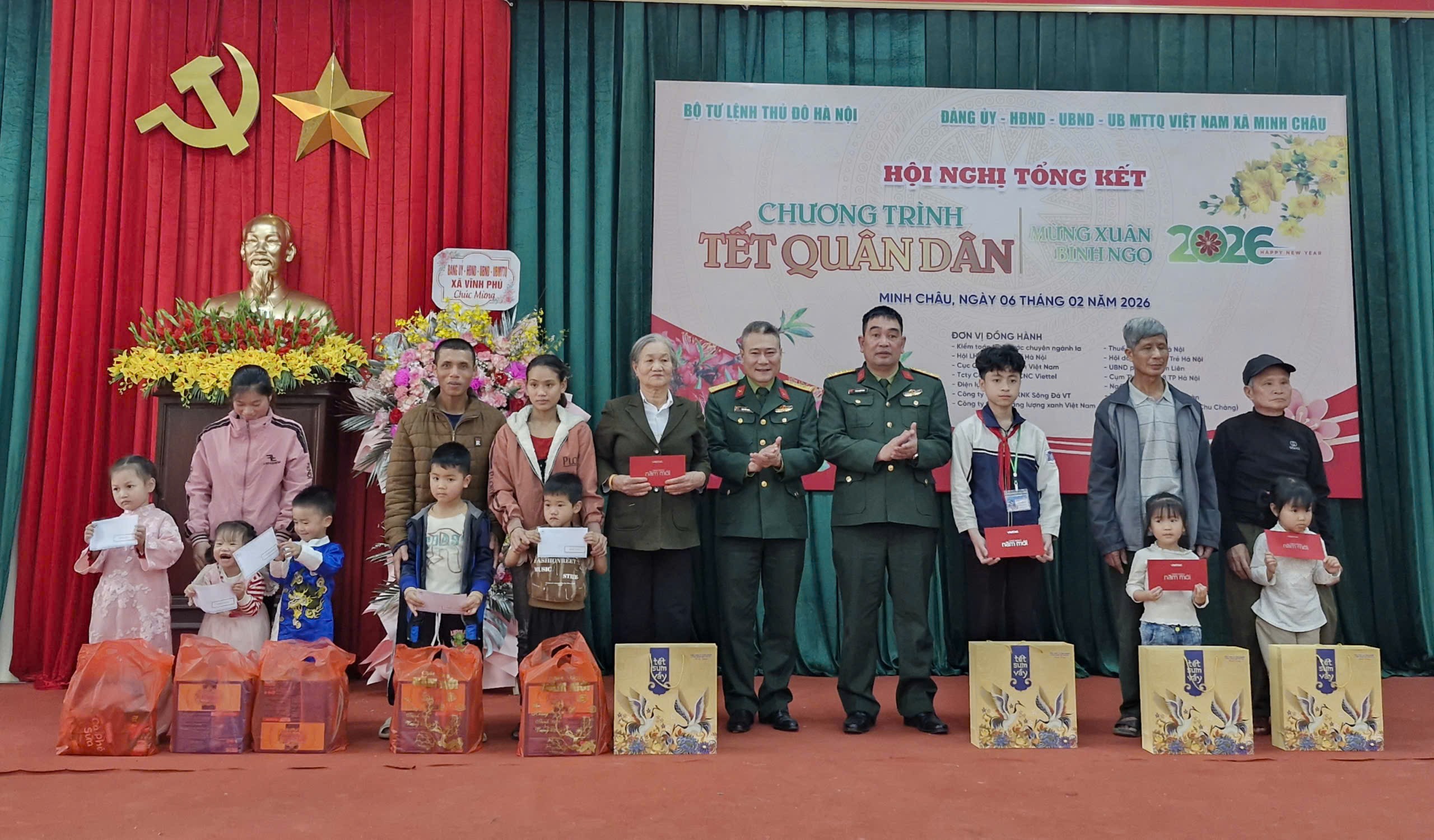 Tết Quân dân ở xã đảo Minh Châu - ảnh 14