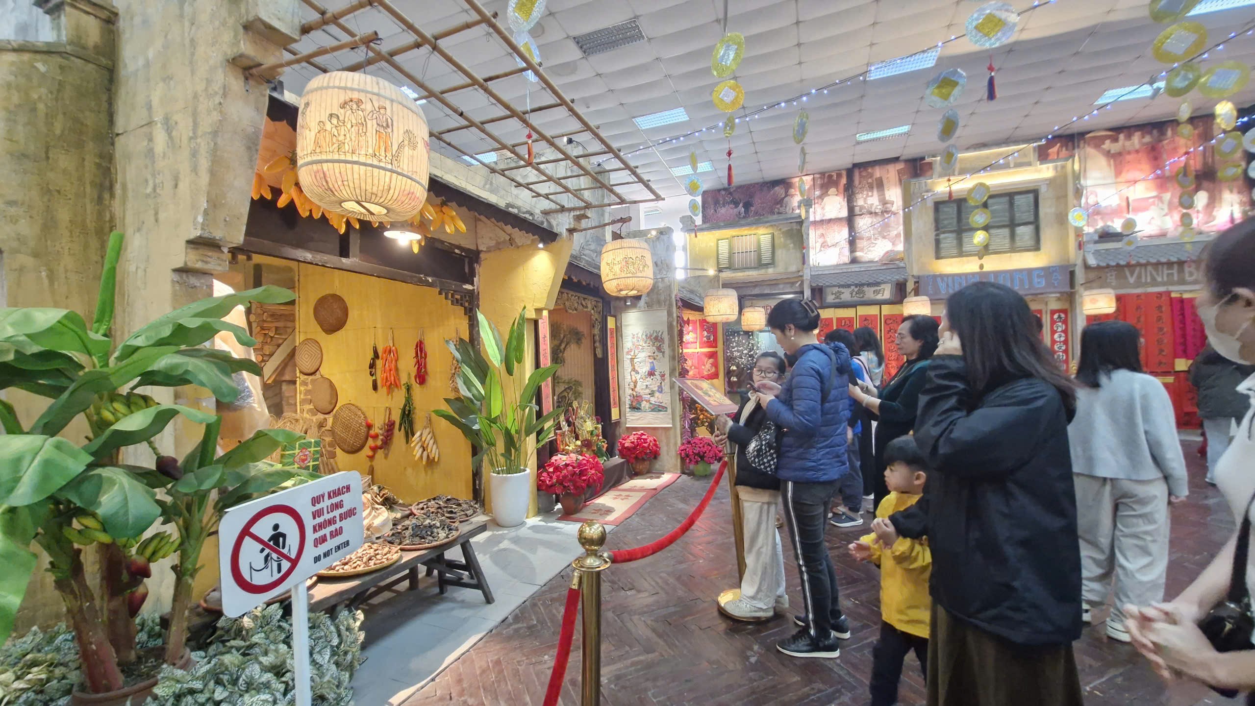 Du lịch Hà Nội hút khách trong kỳ nghỉ Tết Nguyên đán - ảnh 5