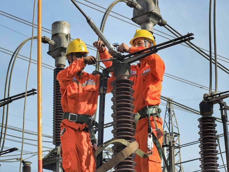 EVN đảm bảo điện cho cả nước trong hoàn cảnh nhiều địa phương thực hiện giãn cách xã hội - ảnh 1