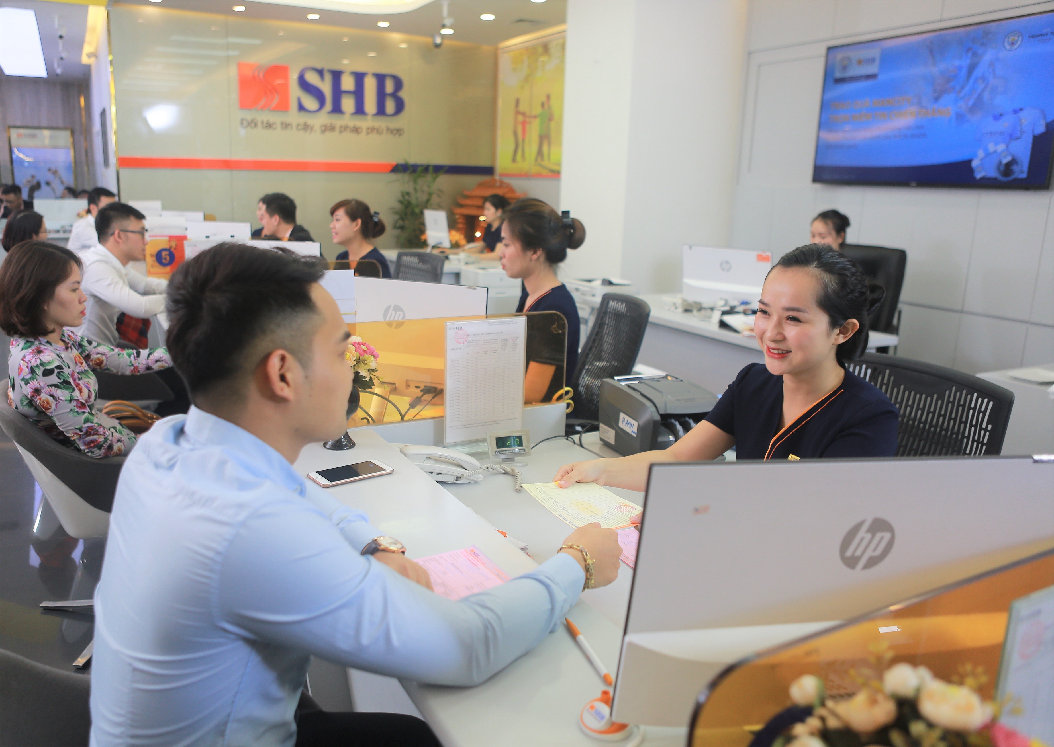 Ngân hàng SHB “thắng lớn” các giải thưởng của ABF - ảnh 2