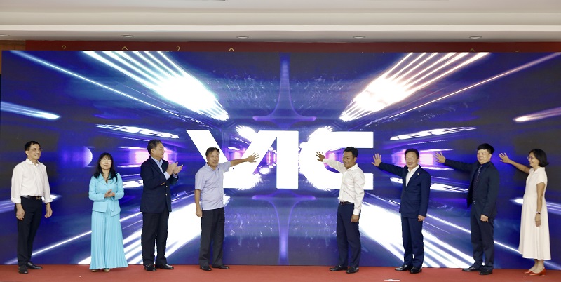 Doanh nhân Đỗ Quang Hiển được bầu làm Chủ tịch CLB Cựu sinh viên Doanh nhân ĐHQG Hà Nội - ảnh 3