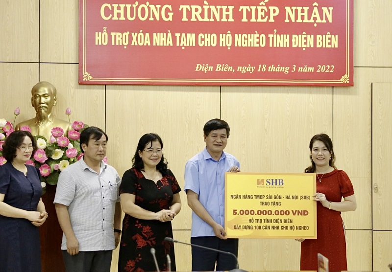 Gia đình và doanh nghiệp của doanh nhân Đỗ Quang Hiển ủng hộ Điện Biên 20 tỷ đồng xây nhà cho hộ nghèo - ảnh 2