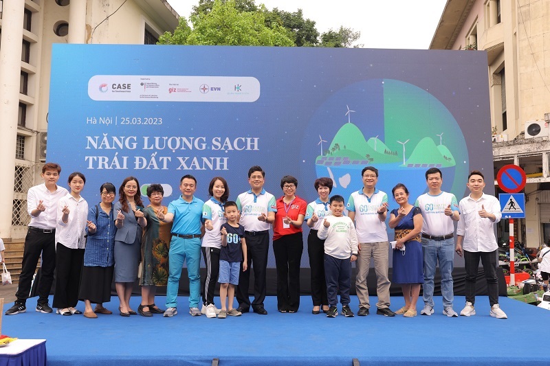 Tiết kiệm trên 555 triệu đồng hưởng ứng chiến dịch Giờ Trái đất - ảnh 4