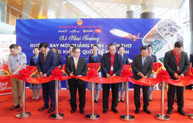Vietjet chính thức khai trương đường bay thẳng đầu tiên giữa Cần Thơ và Vân Đồn - ảnh 1
