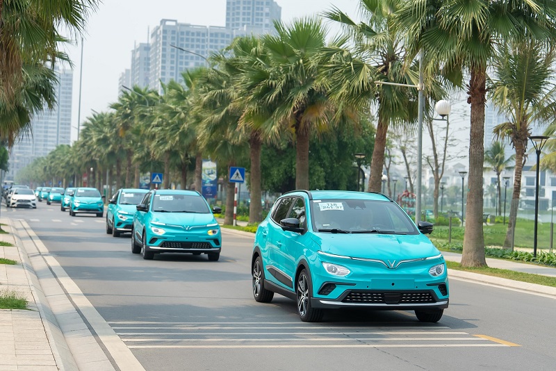 Nikkei Asia: Giá điện ổn định giúp xe điện trở thành lựa chọn tối ưu hơn so với taxi chạy xăng - ảnh 2
