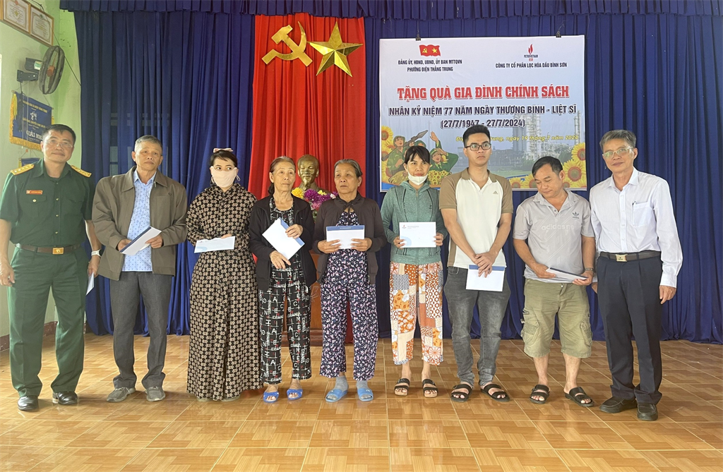 BSR thực hiện chương trình tri ân nhân kỷ niệm 77 năm ngày Thương binh liệt sĩ (27/7) - ảnh 6