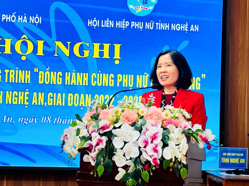Hội LHPN Hà Nội thực hiện chương trình Đồng hành cùng phụ nữ biên cương tại tỉnh Nghệ An - ảnh 2