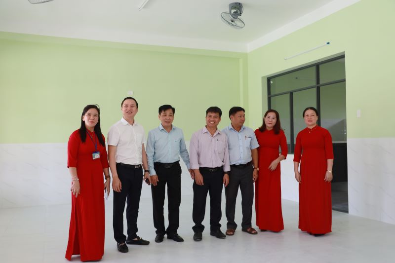 BSR viết tiếp câu chuyện nâng cao chất lượng giáo dục tại huyện miền núi Quảng Ngãi - ảnh 2