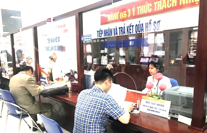 Hà Nội chấn chỉnh tình trạng lạm dụng yêu cầu nộp bản sao có chứng thực