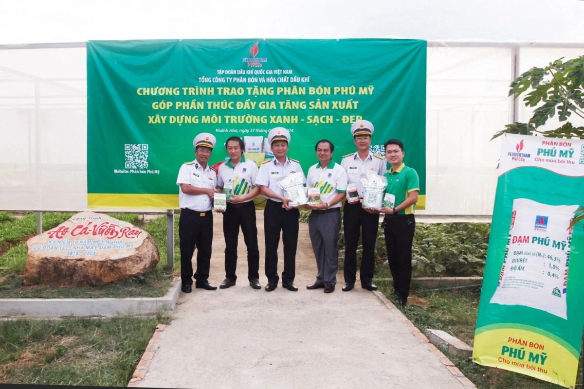 pvfcco phu my 21 nam ben bi truyen thong sang tao, gan ket va se chia hinh anh 11