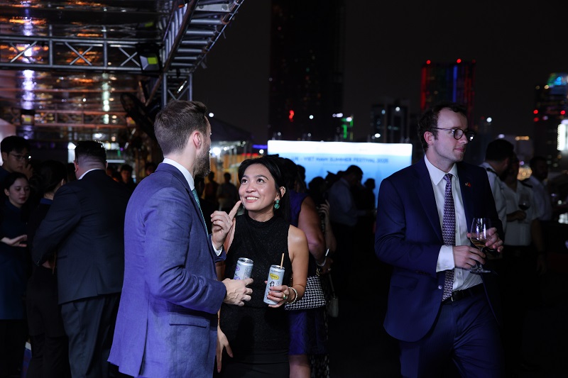 Bật mí món Việt xuất hiện trong sự kiện đón tàu Hải quân Hoàng gia Anh - ảnh 7