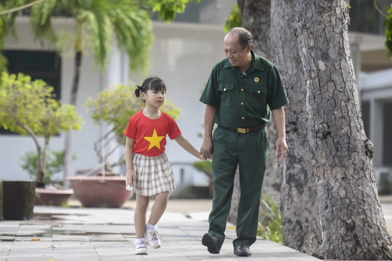 Vinamilk “Viết tiếp câu chuyện hòa bình” bằng tranh và hành động - ảnh 1