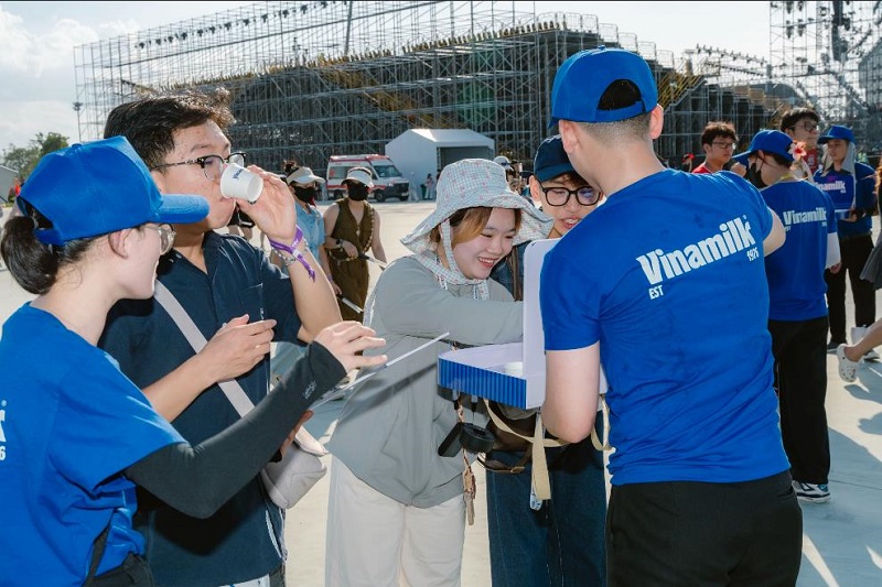 Nhìn lại những khoảnh khắc “cực cháy” của Vinamilk tại V-Concert & V-Fest cuối tuần qua - ảnh 5